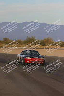 media/Dec-02-2023-Speed Ventures (Sat) [[b82c9ebe82]]/2-Race Group/Race (Sprint 2)/